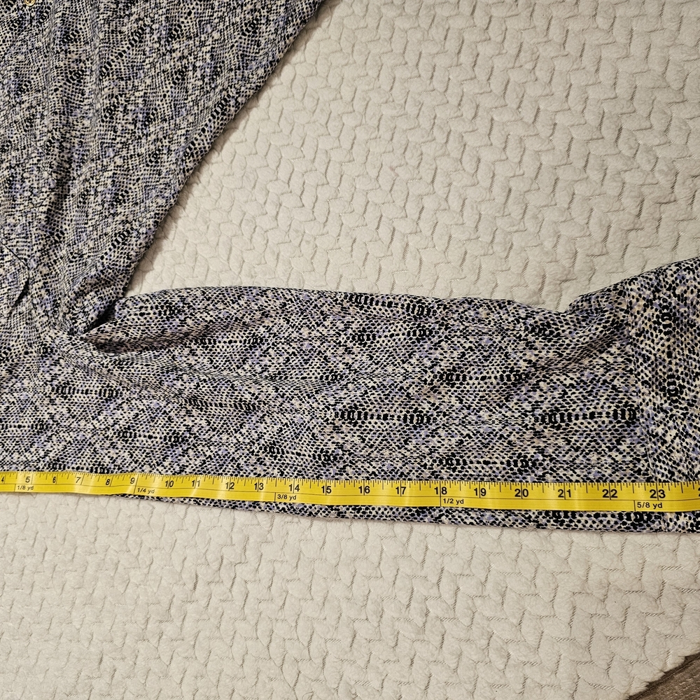 Patterned Button-Up - Picture 4 of 8